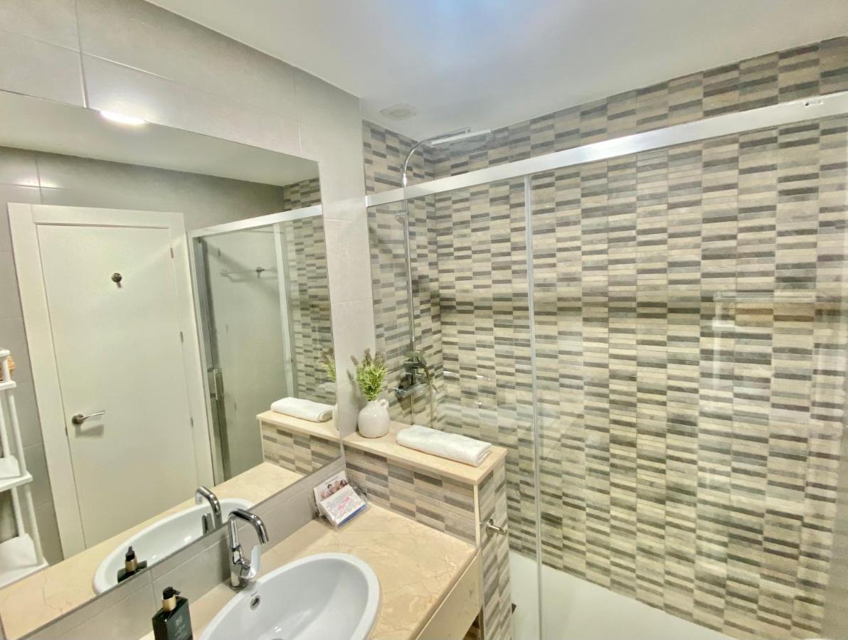 Apartamentos Turisticos Castillo Del Vigia Torremolinos Buitenkant foto
