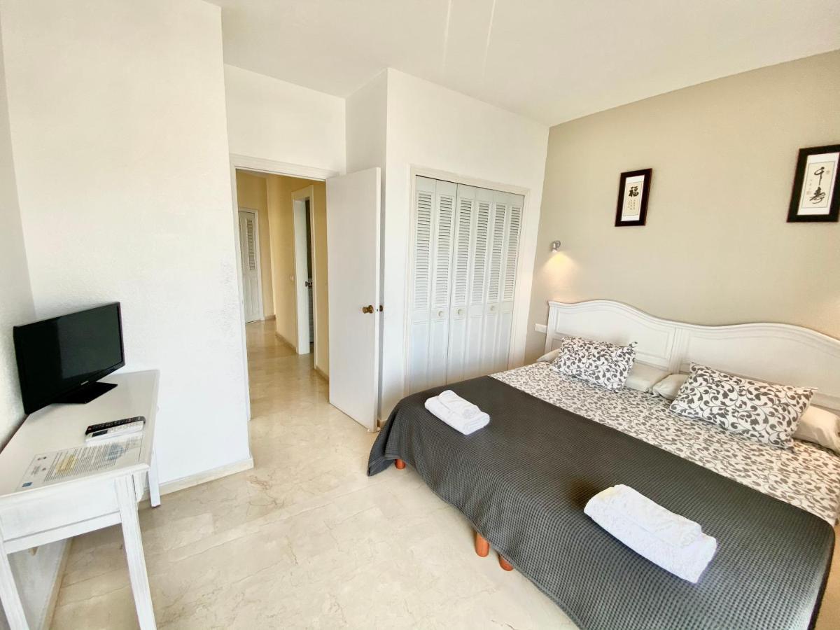 Apartamentos Turisticos Castillo Del Vigia Torremolinos Buitenkant foto